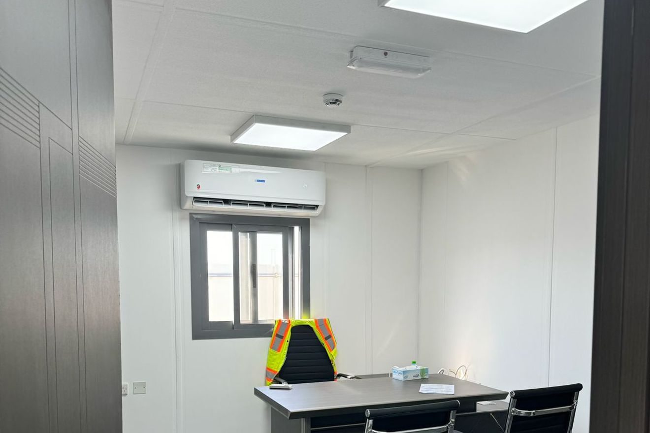 Sliding window and split air conditioning