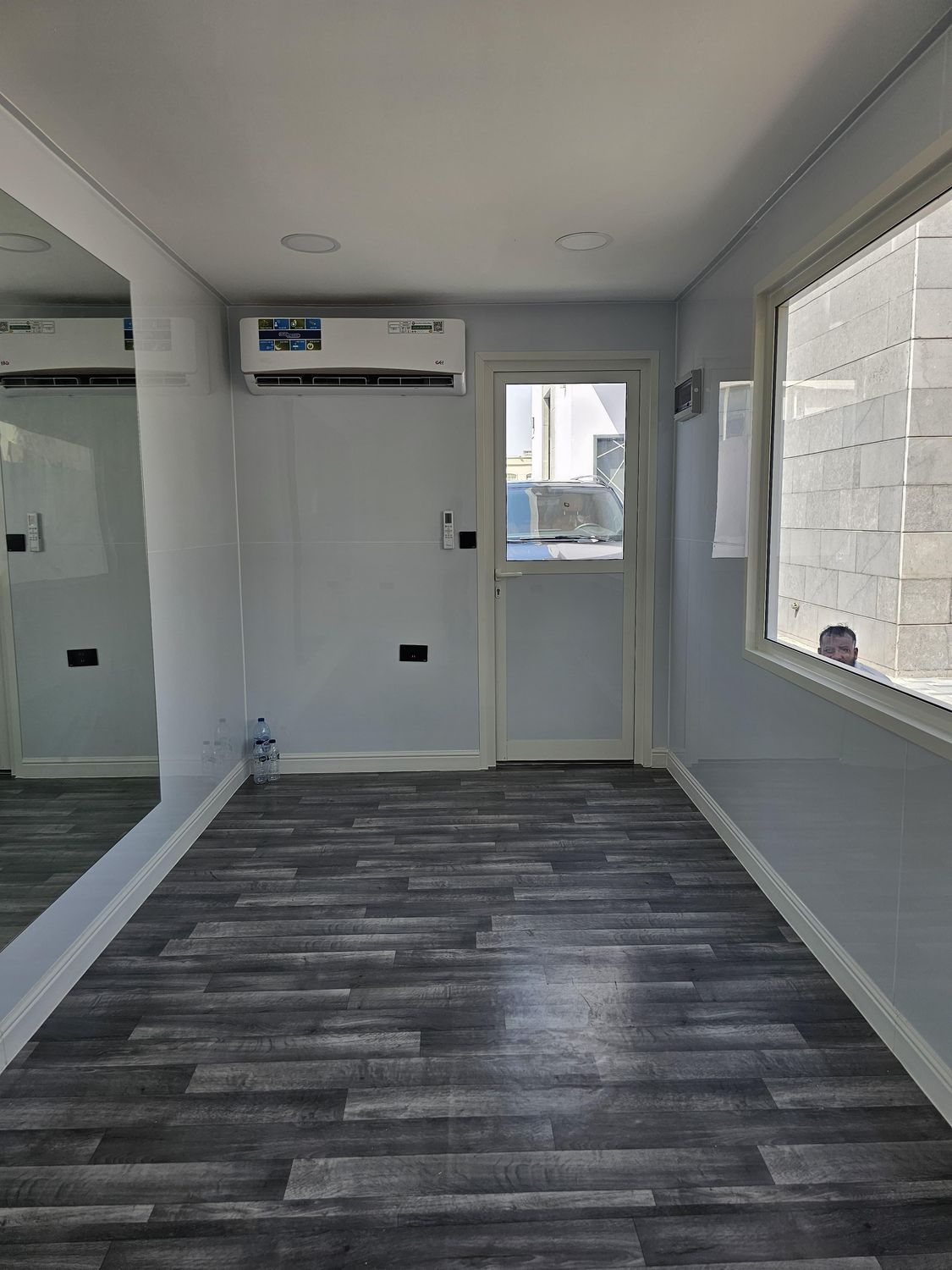 Entrance door from inside